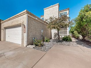 6209 Academy Ridge Dr NE, Albuquerque, NM 87111