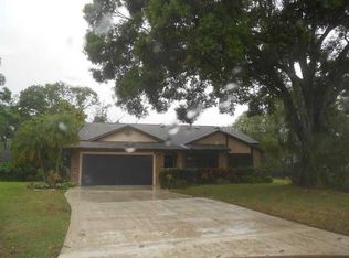 4933 80th Avenue Plz E, Sarasota, FL 34243