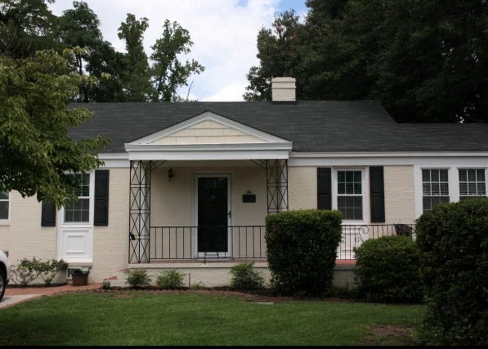 2nd image of 2215 Breckenbridge Ave