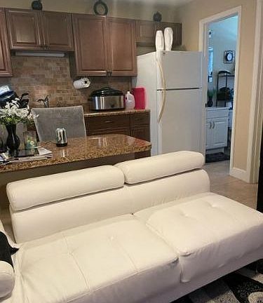 4th image of 1021 SE Monterey Rd APT A26