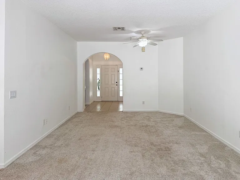 1108 Longville Cir — Photo 5
