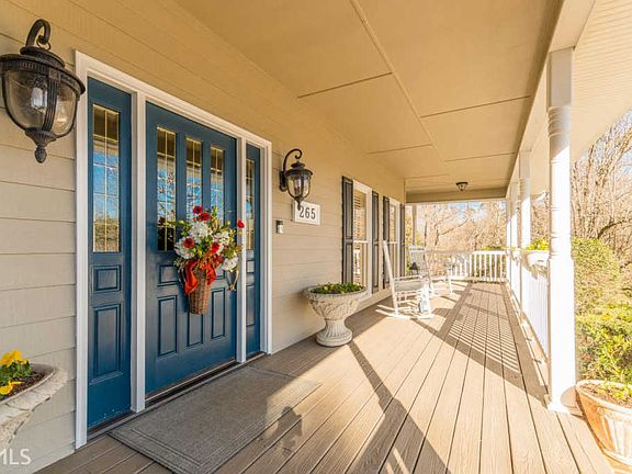 4th image of 265 Parkwood Place Cir