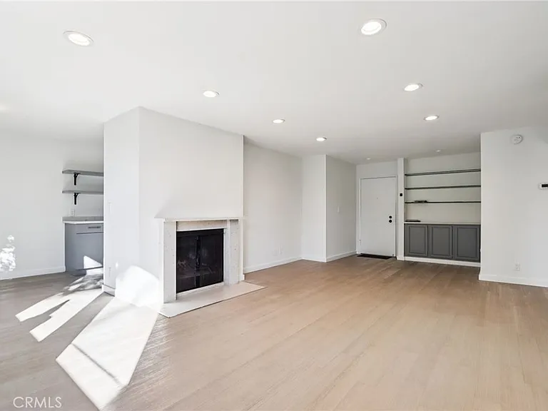 403 N Oakhurst Dr #204 — Photo 19