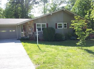 115 Montana Ave, Oak Ridge, TN 37830