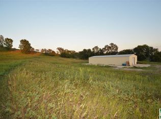 3021 Casselman St, Sioux City, IA 51103