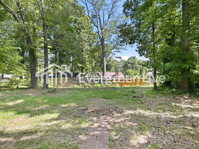 3410 Winchester Dr — Photo 10