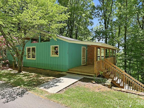 3rd image of 169 Sleepy Hollow Ln