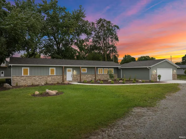 9720 Hosler Rd, Leo, IN 46765