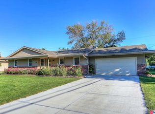 21510 Harney St, Elkhorn, NE 68022