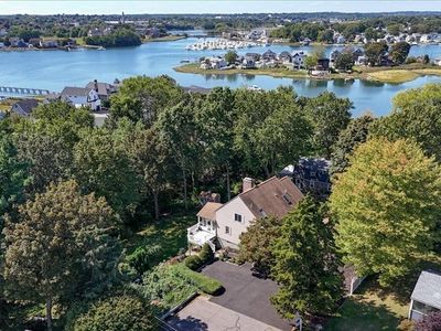 11 Elizabeth Ave, Beverly, MA, 01915