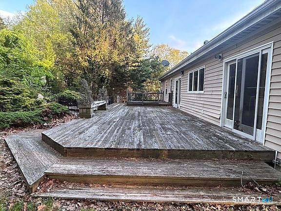 5th image of 80 Cedar Ridge Drive