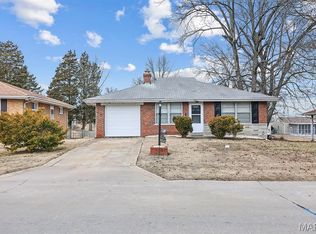 9221 Shadydale Dr, Saint Louis, MO 63136