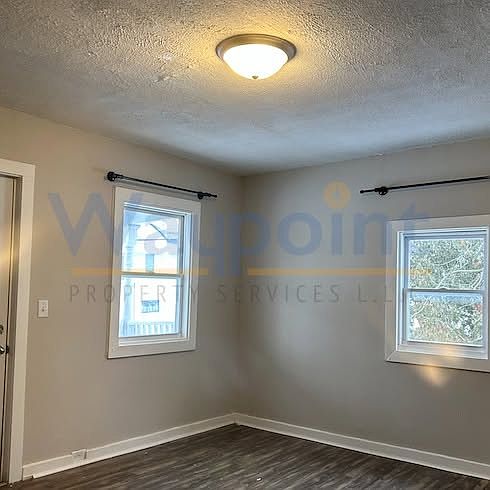1st image of 615 Jackson St NW #2