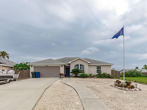 3rd image of 13806 Sea Horse Ave