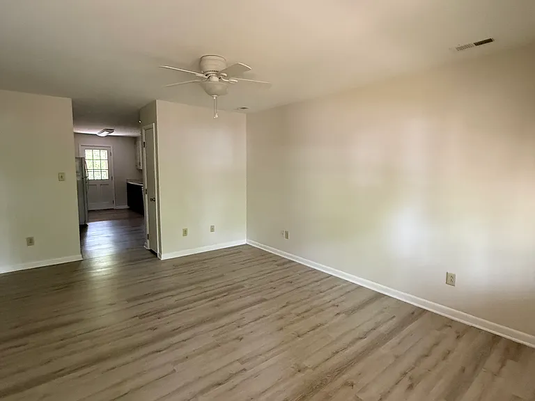 2505 Kilgore Ave — Photo 17