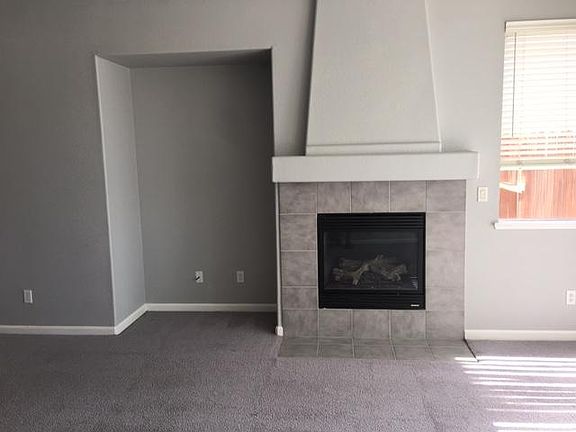 5th image of 226 Oxburough Dr