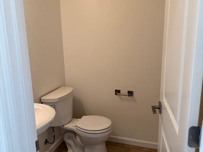 1521 Pioneer Ln — Photo 25