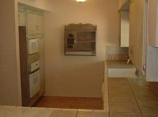 4101 Garnsey Ln, Bakersfield, CA 93309