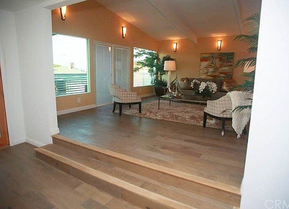 3rd image of 4540 Don Diego Dr