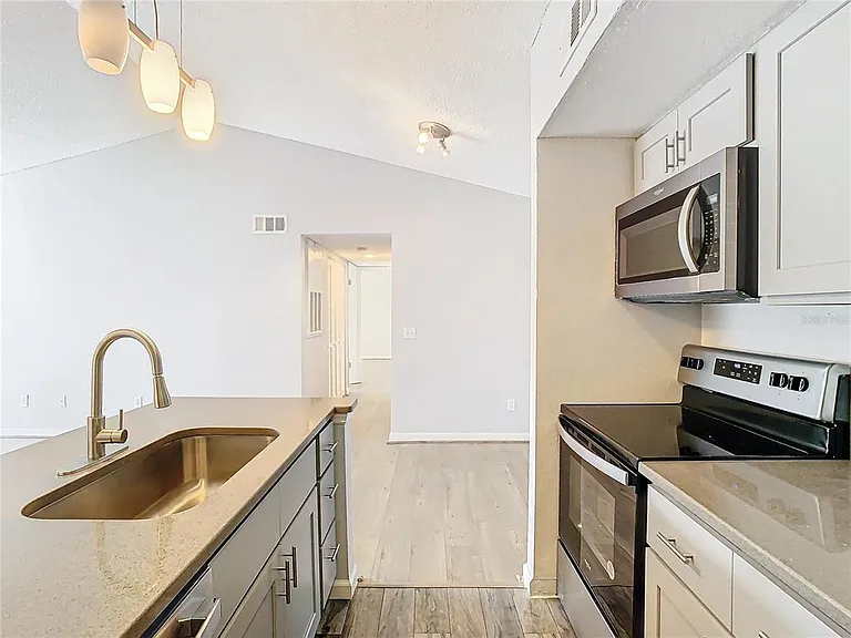 5144 Conroy Rd #35 — Photo 7