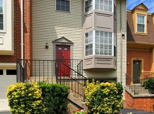 7810 Wintercress Ln, Springfield, VA 22152