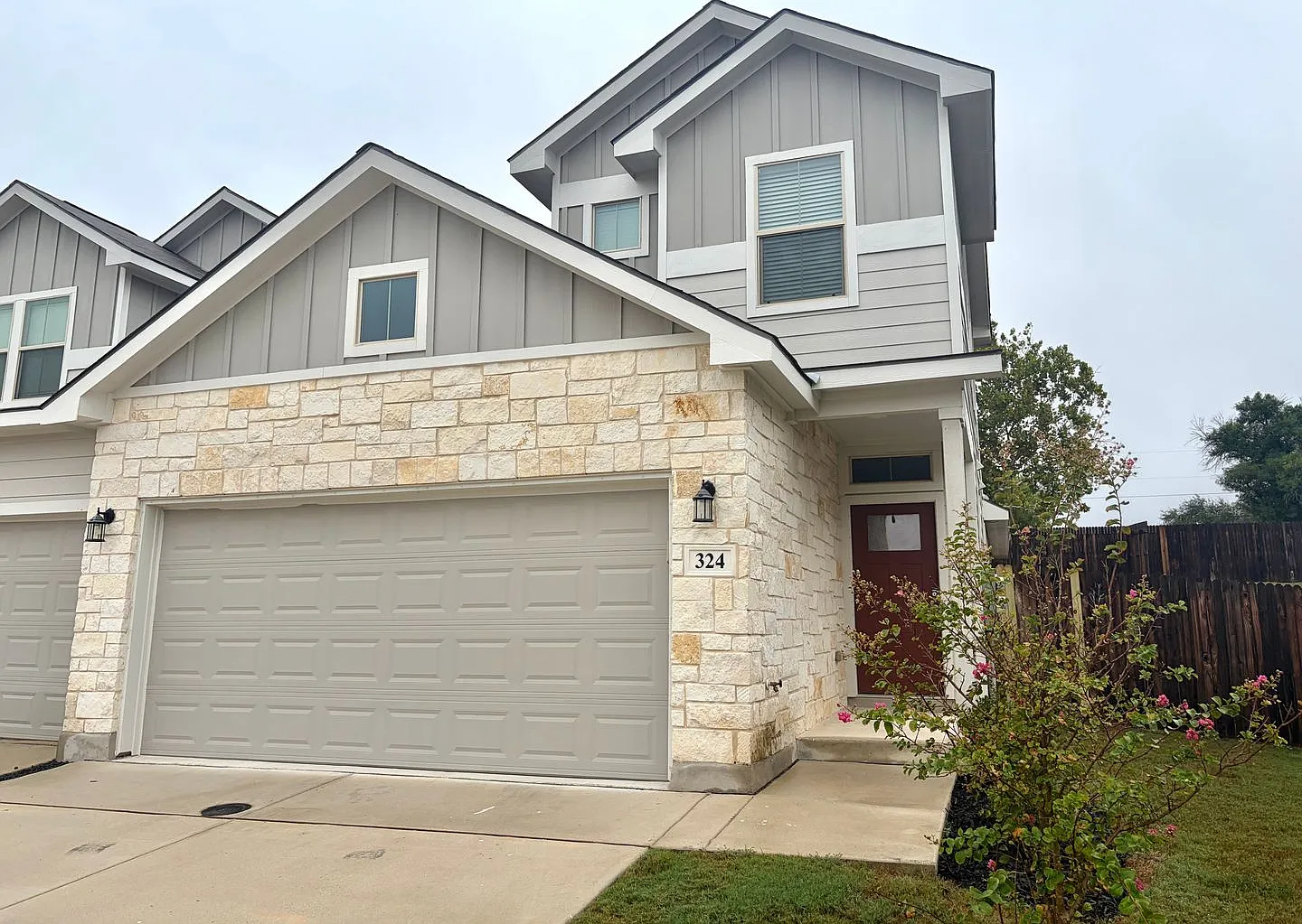 Beautiful 3/2.5 in Cibolo — Photo 2
