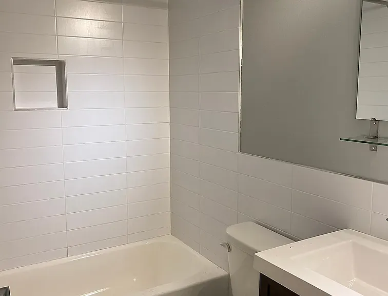 535 N Budd St #C2C — Photo 10