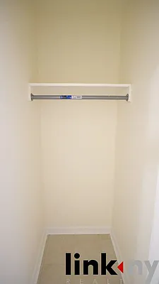 Rented by Link NY Realty | media 16