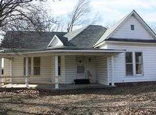 5308 College St, Bells, TN 38006