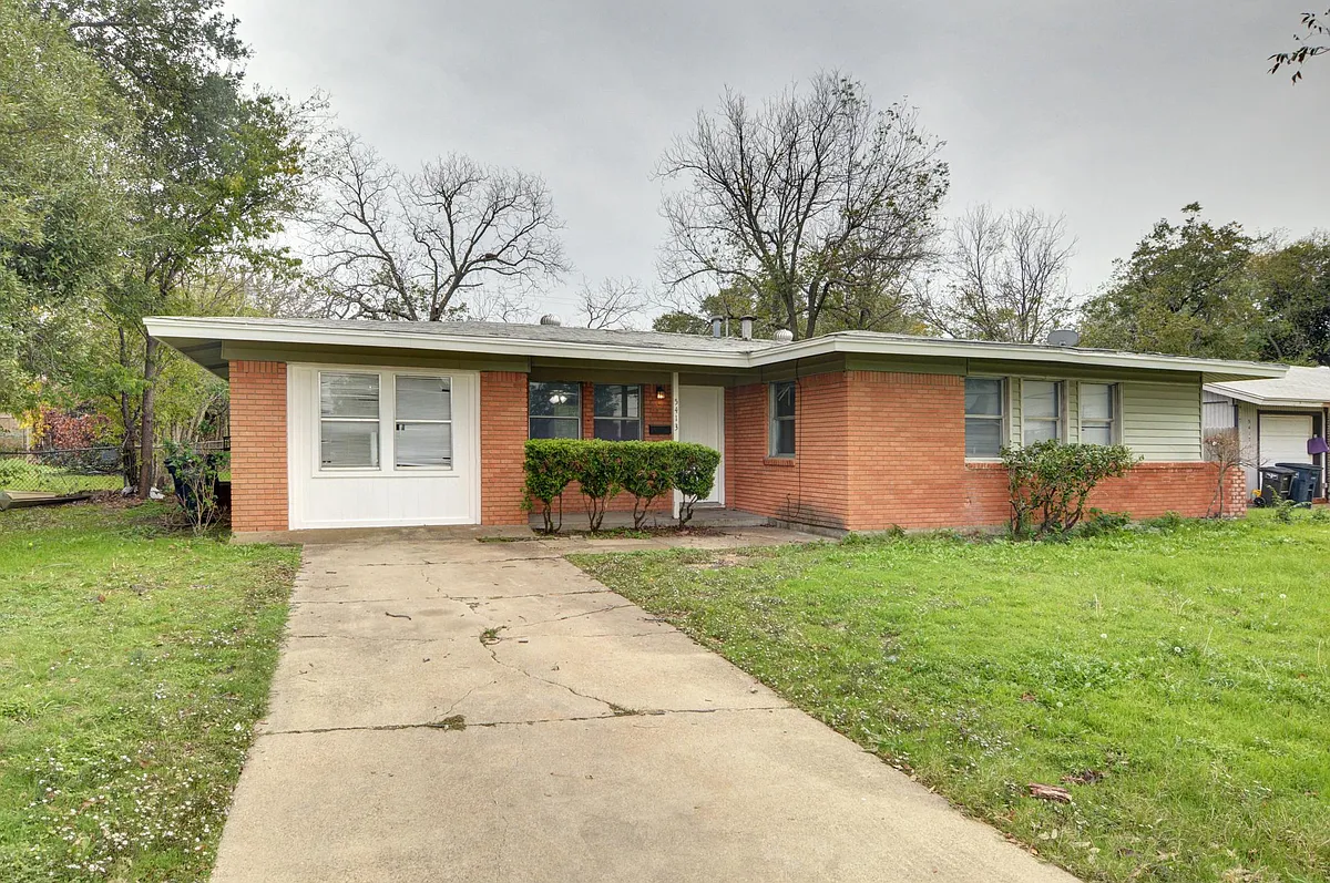 Building Photo - 5413 Wedgwood Dr