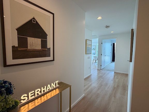 3rd image of 2 Earhart St Unit 1003