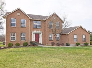 8006 Logans Ridge Dr, West Chester, OH 45069