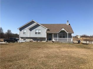 7680 SE Sharp Ln, Lawson, MO 64062