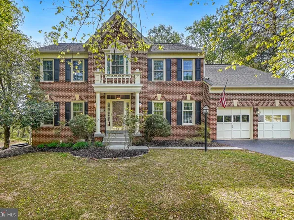 13117 Crestbrook Dr, Manassas, VA 20112