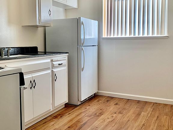 4th image of 2070 Radio Ave #F26