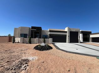 529 S Appian Way St, George, UT 84770