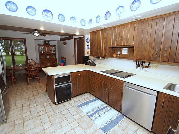 2nd image of 25844 Scott Park Rd