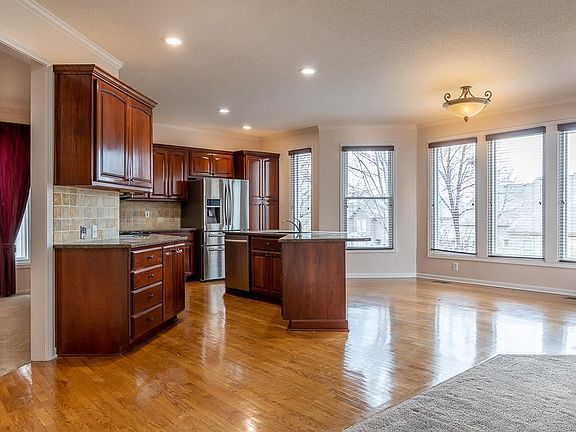4th image of 7805 W 143rd Pl