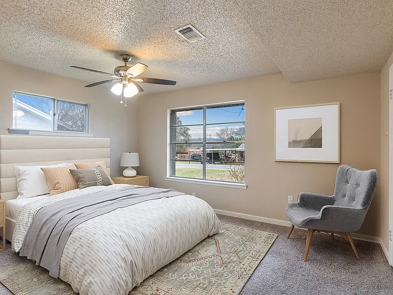 400 N River Oaks Dr — Photo 12