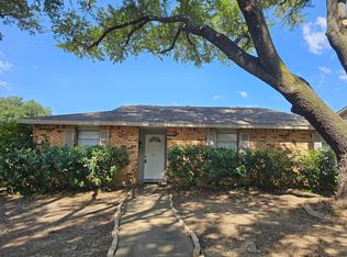 6417 Casa Vista Dr, Garland, TX 75043