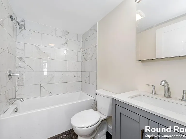 70-72 Stanley Ave #999 — Photo 2