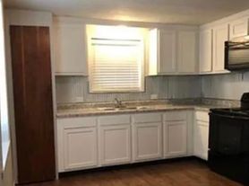 950 Crique Side Dr, Morehead, KY