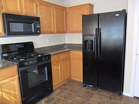 4th image of 11159 Verismo St