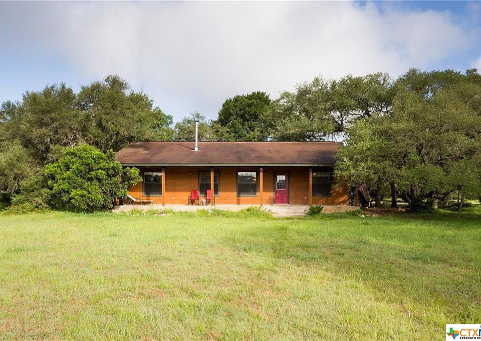 1st image of 2465 Decker Dr