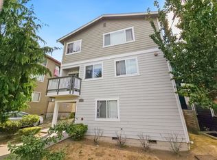 5519 15th Ave NE APT 4, Seattle, WA 98105