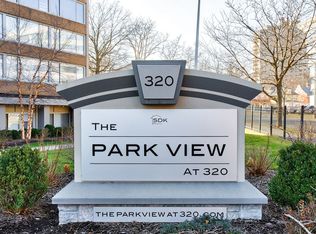 The Park View At 320, East Orange, NJ 07018