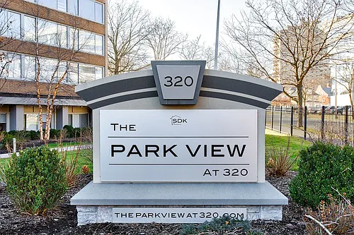 The Park View At 320 Photo 1