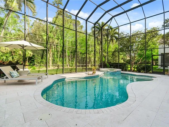 2338 Butterfly Palm DR, NAPLES, FL 34119