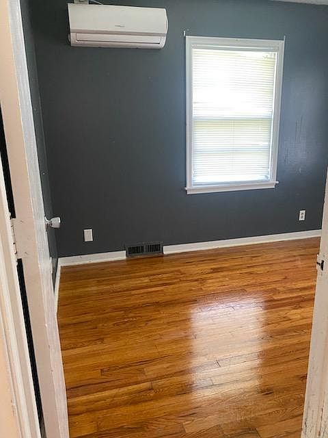 1st image of 2030 N Cotner Blvd