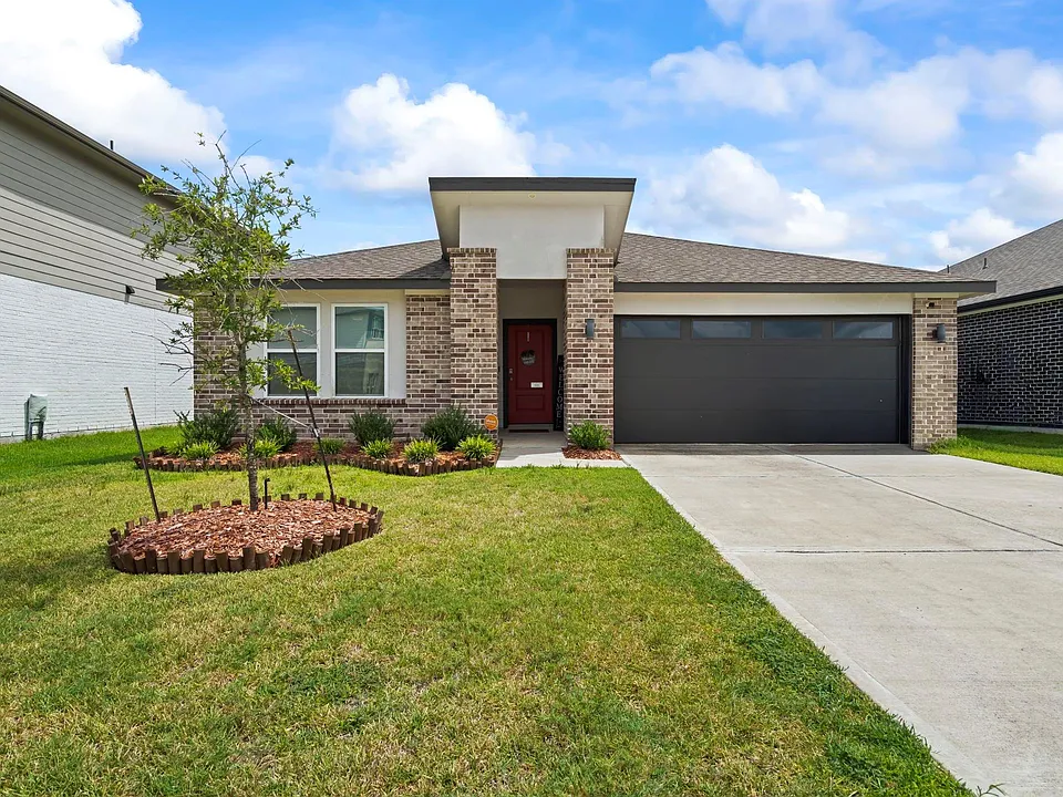 302 Dusty Bridle Ln